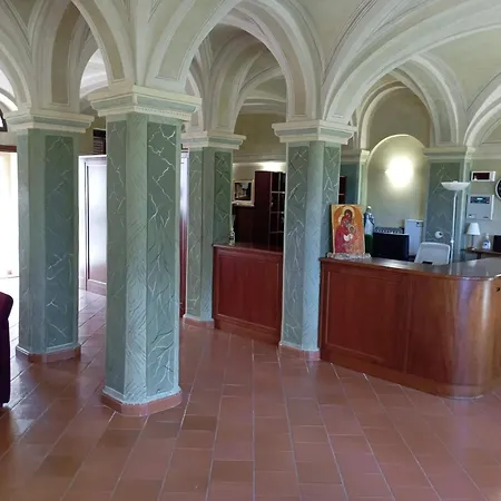 Hotell Casa Famiglia Di Nazareth *