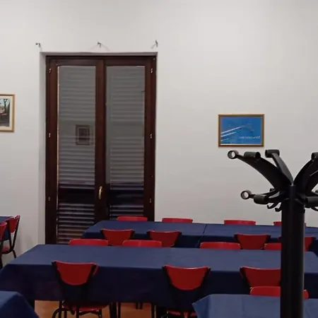 Casa Famiglia Di Nazareth *