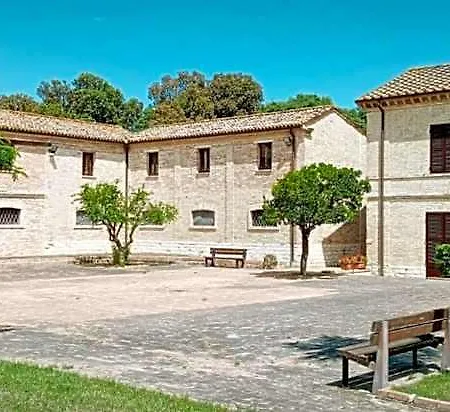 Casa Famiglia Di Nazareth Hotel Loreto