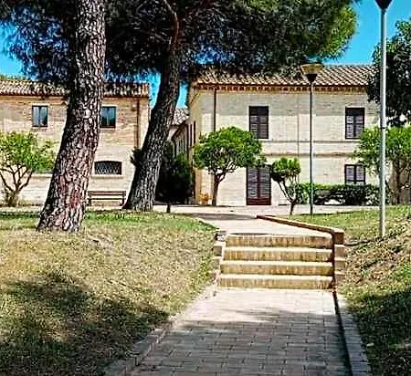 Hotel Casa Famiglia Di Nazareth *