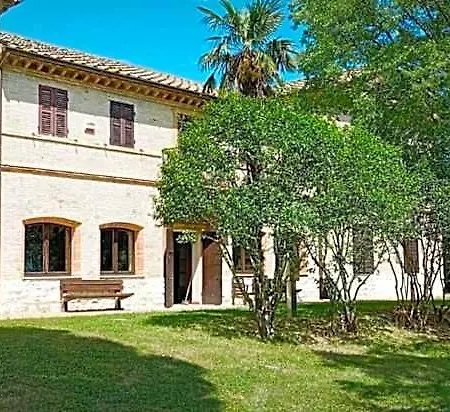 Casa Famiglia Di Nazareth *