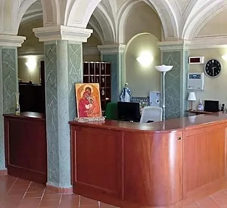 Casa Famiglia Di Nazareth Hotel *